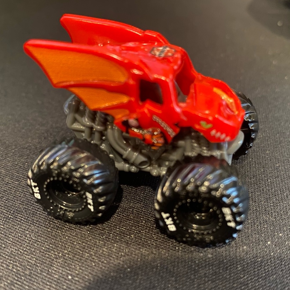 Monster Mini Bakugon Draganoid Red